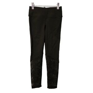 NWT Mira Rae full length black leggings‎ with lace detail size 8/9